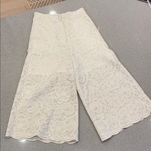 Style Mafia cropped flare white pants